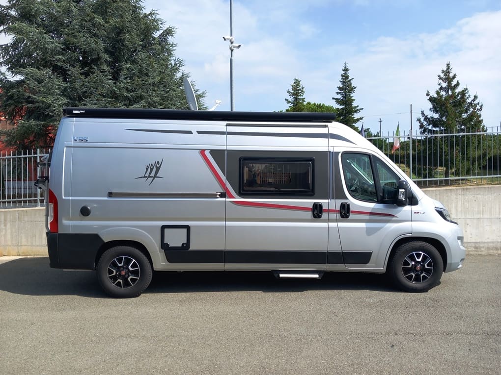 rapido-v55-van-furgonato-barberacaravan-castelboglione-at-4