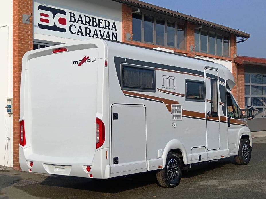 malibu-reisemobil-t430-semintegrale-corto-gemelli-barberacaravan-castelboglione-at-23