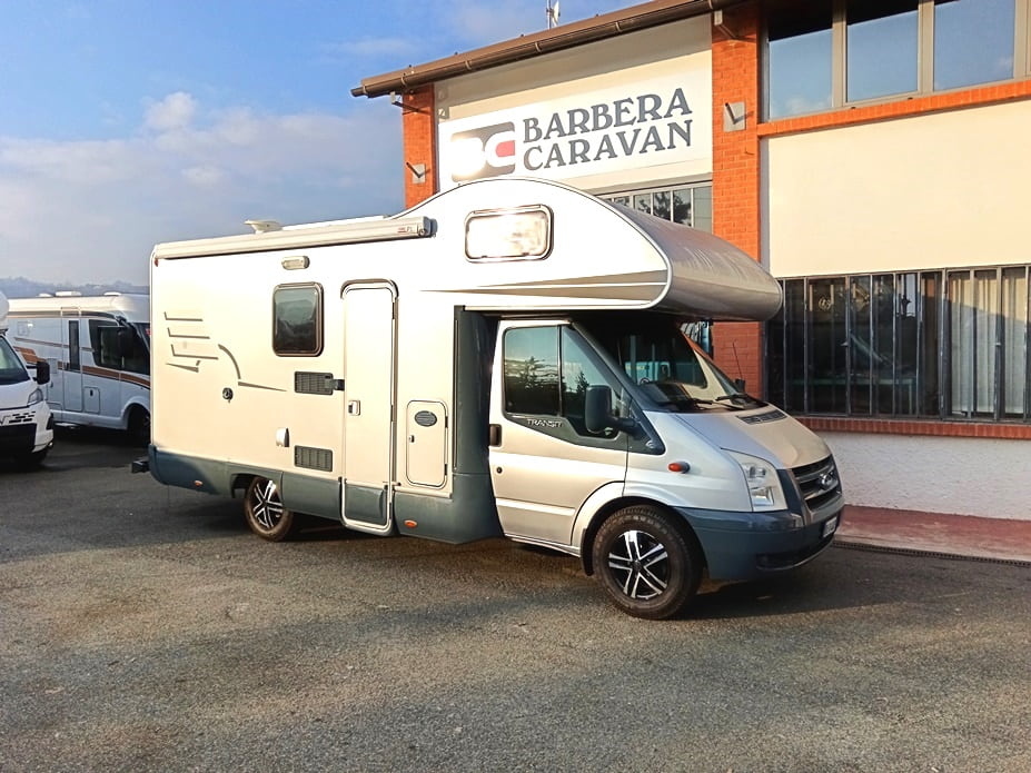 rimor-blucamp-sky-50-mansardato-castello-barberacaravan-castelboglione-at-1