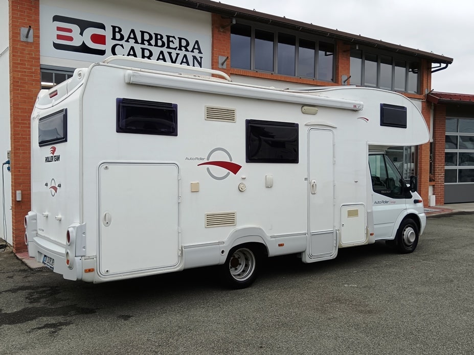 roller-team-autoroller-garage-mansardato-barberacaravan-castelboglione-at-2